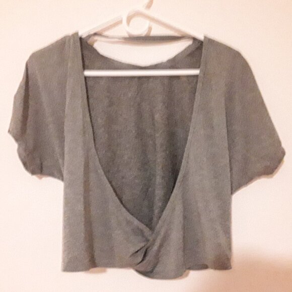 Women's Shein size small grey crop top w/crossover and open back - Picture 1 of 5